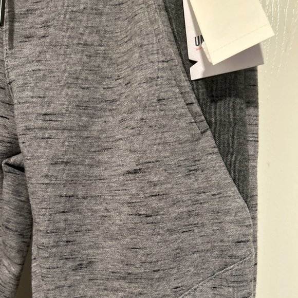 UNIVIBE GRAY JOGGERS BEST OFFER EXCEPTED - Picture 4 of 9